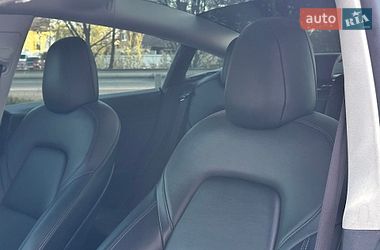 Седан Tesla Model 3 2021 в Вінниці