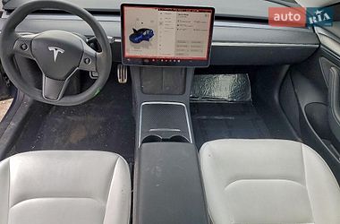 Седан Tesla Model 3 2023 в Львові