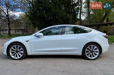 Седан Tesla Model 3 2019 в Днепре