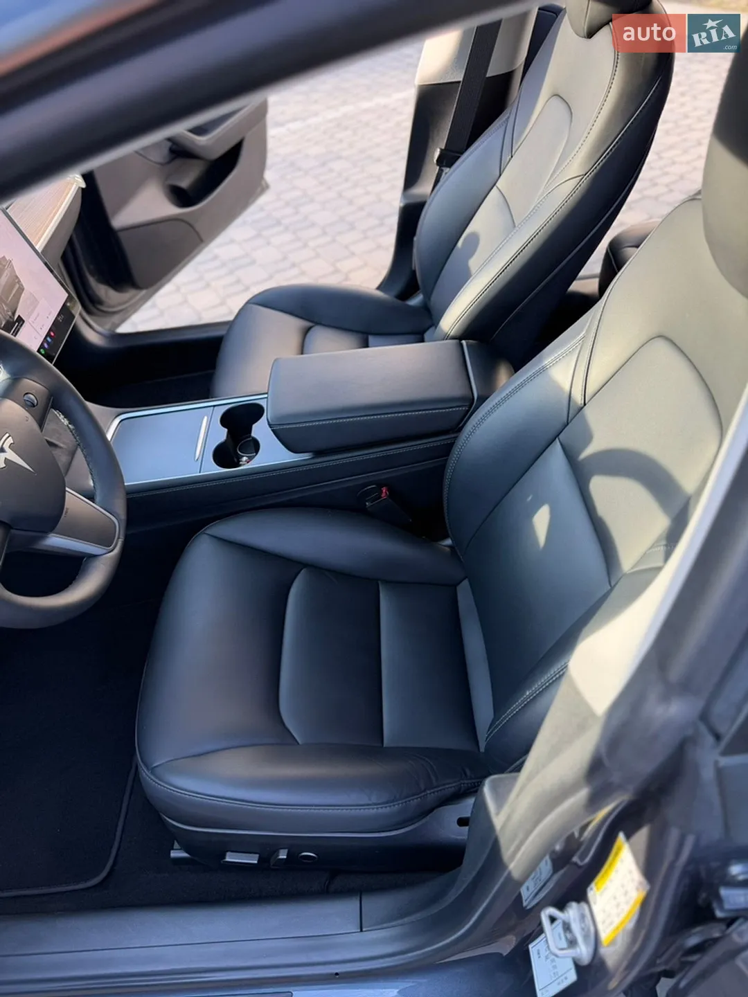 2023 Tesla Model 3 - мініатюра 24