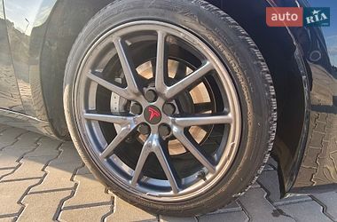 Седан Tesla Model 3 2020 в Ивано-Франковске