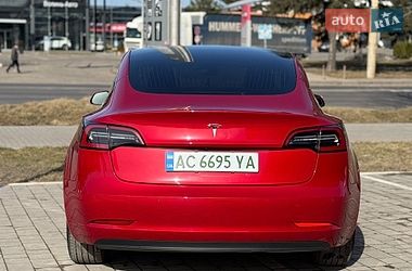 Седан Tesla Model 3 2019 в Луцке