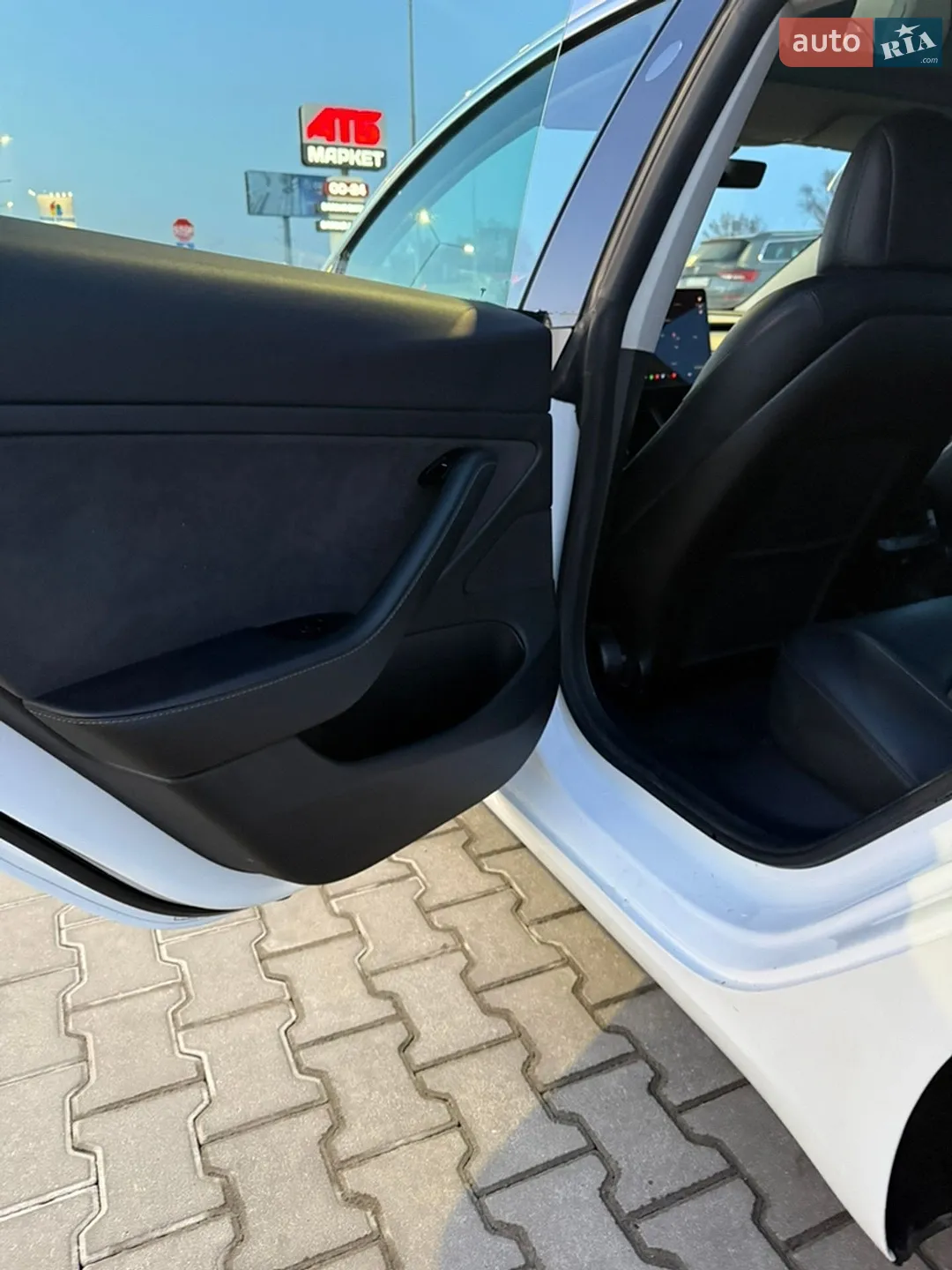 2019 Tesla Model 3 - мініатюра 18