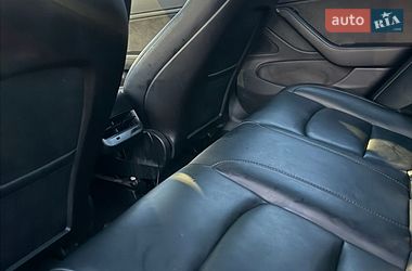 Седан Tesla Model 3 2019 в Львові