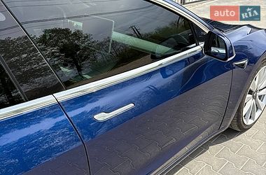 Седан Tesla Model 3 2018 в Києві