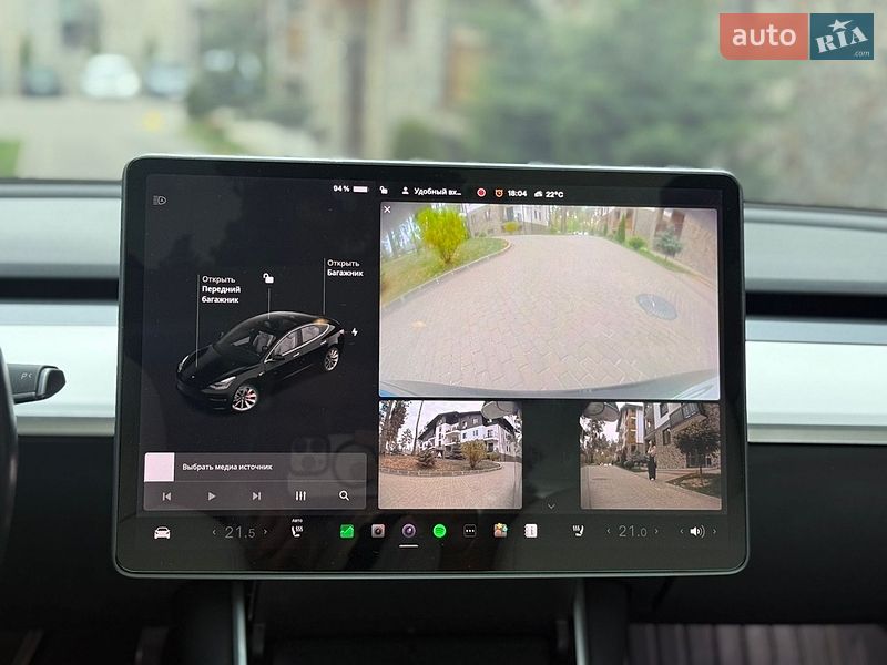 Седан Tesla Model 3 2019 в Киеве