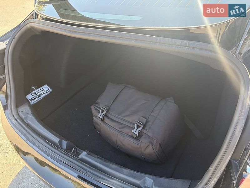 Седан Tesla Model 3 2019 в Харькове