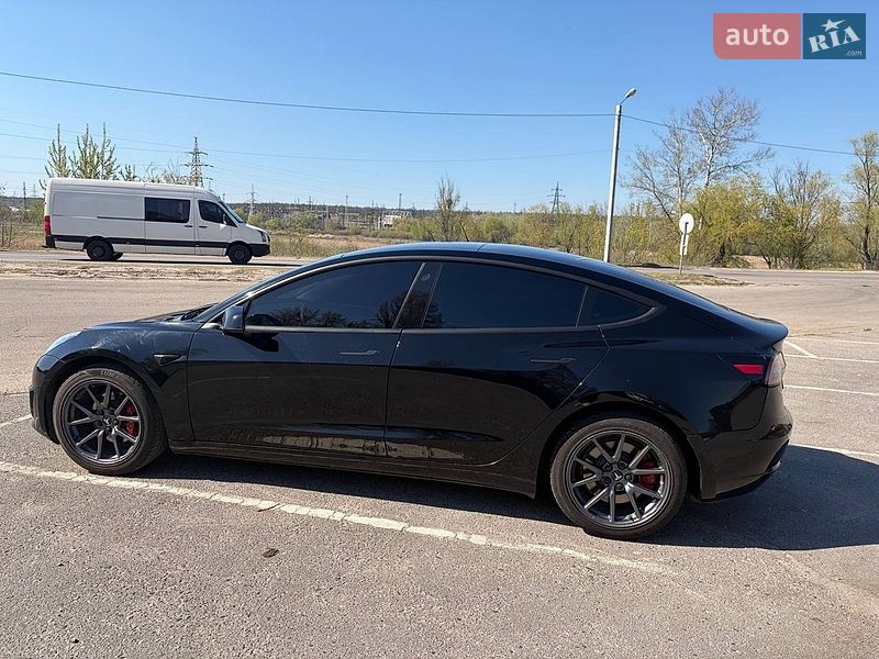 Седан Tesla Model 3 2019 в Харькове
