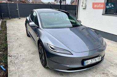 Седан Tesla Model 3 2024 в Белой Церкви