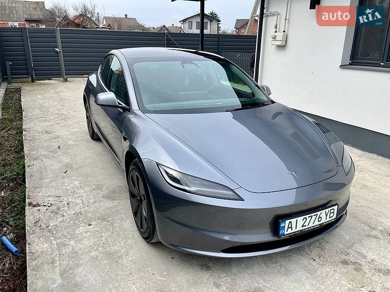 Седан Tesla Model 3 2024 в Белой Церкви