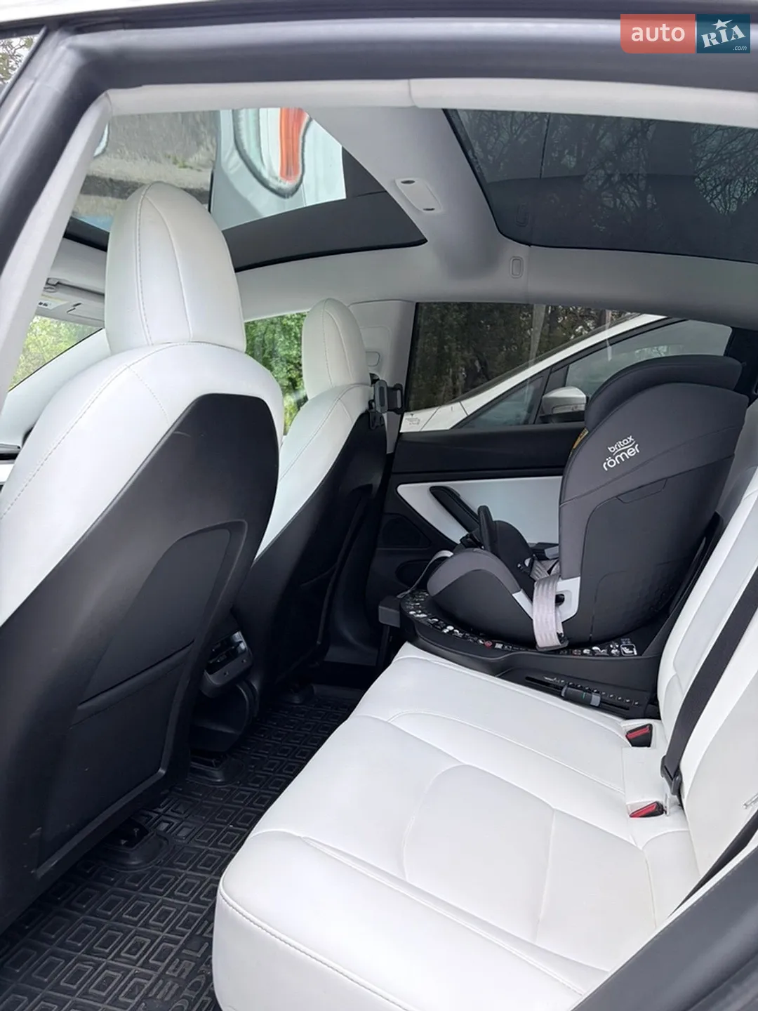 2019 Tesla Model 3 - мініатюра 7