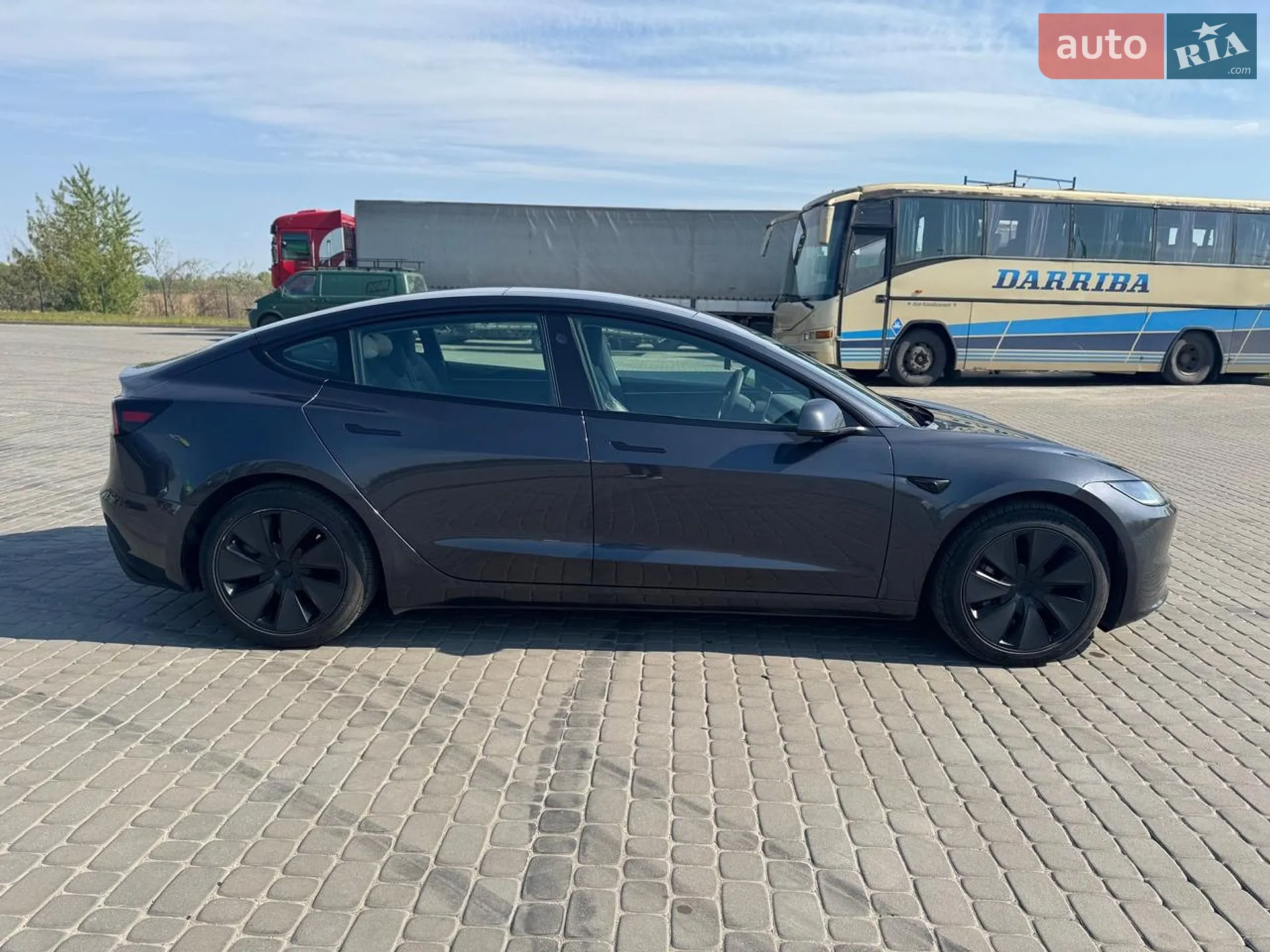 2024 Tesla Model 3 - мініатюра 3