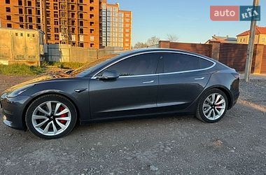 Седан Tesla Model 3 2018 в Дрогобыче