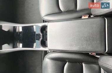 Седан Tesla Model 3 2018 в Киеве