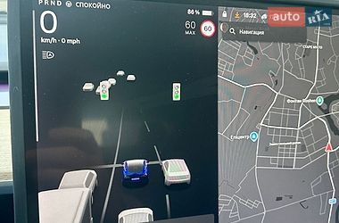 Седан Tesla Model 3 2021 в Виннице