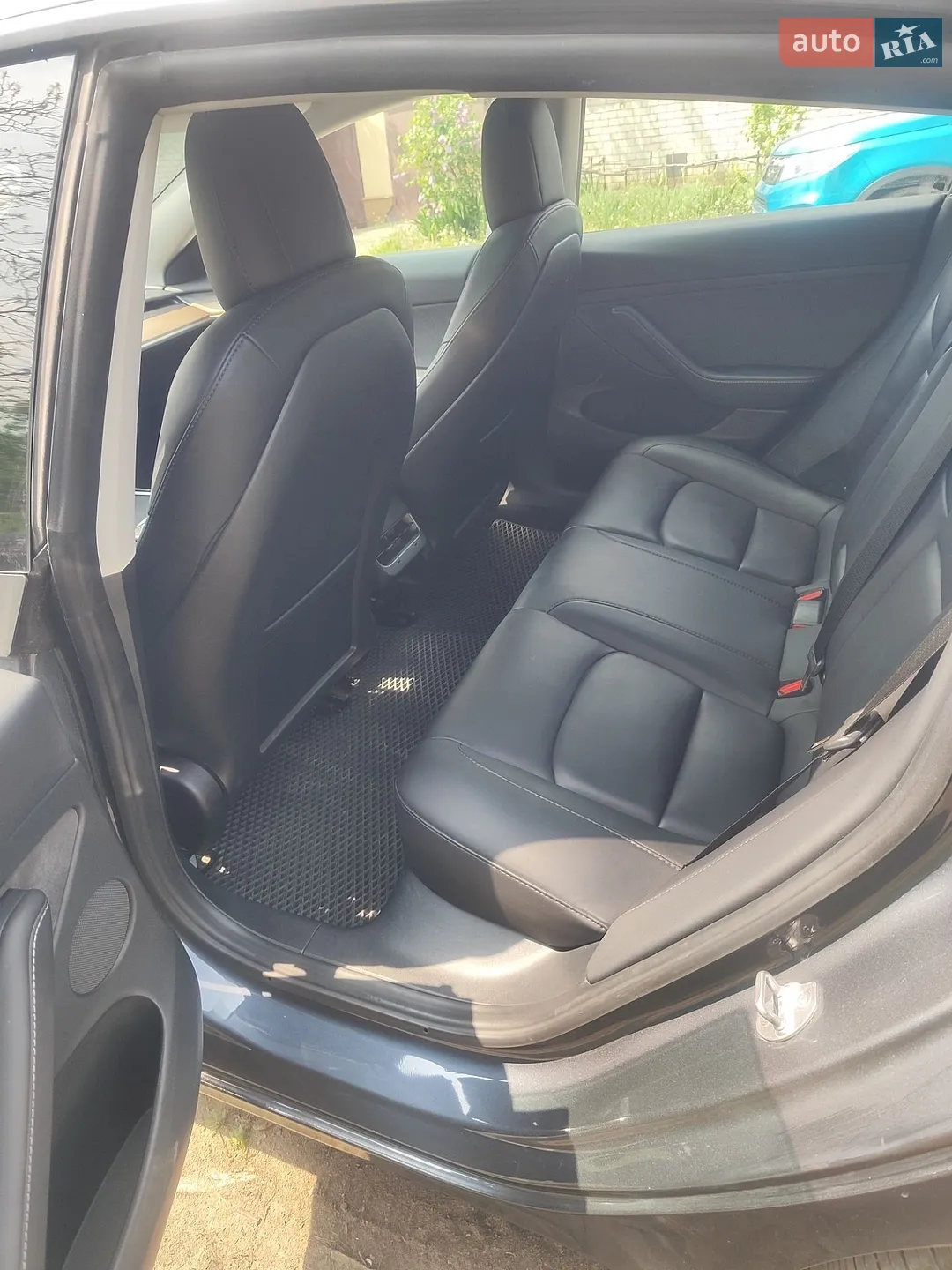 2022 Tesla Model 3 - мініатюра 26