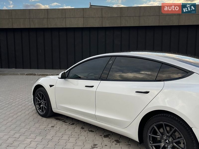 Седан Tesla Model 3 2021 в Каменец-Подольском