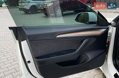 Седан Tesla Model 3 2021 в Каменец-Подольском