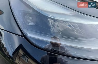 Седан Tesla Model 3 2022 в Киеве