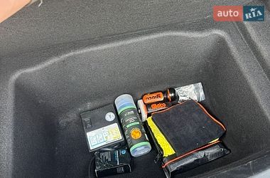 Седан Tesla Model 3 2022 в Киеве