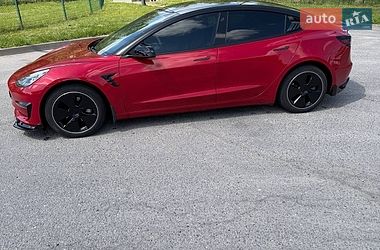 Седан Tesla Model 3 2020 в Житомирі