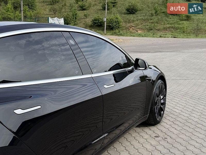 Седан Tesla Model 3 2018 в Виноградове фото 7 Седан Tesla Model 3 2018 в Виноградове