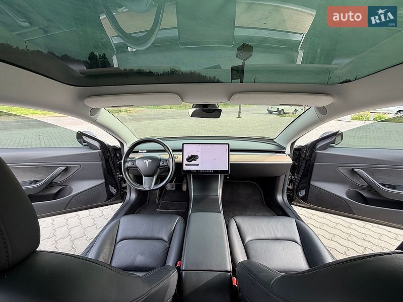 Седан Tesla Model 3 2018 в Виноградове фото 23 Седан Tesla Model 3 2018 в Виноградове
