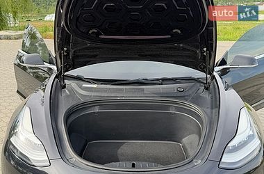 Седан Tesla Model 3 2018 в Виноградове фото 29 Седан Tesla Model 3 2018 в Виноградове