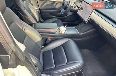 Седан Tesla Model 3 2022 в Черкассах