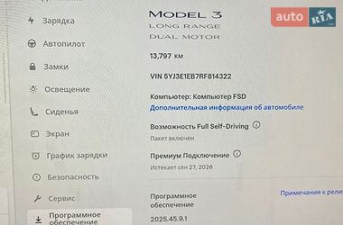 Седан Tesla Model 3 2024 в Чернигове