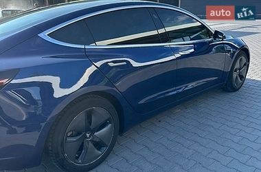 Седан Tesla Model 3 2018 в Каменец-Подольском