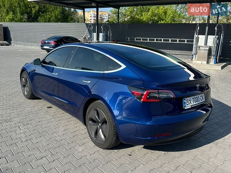 Седан Tesla Model 3 2018 в Каменец-Подольском