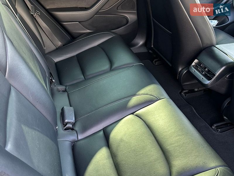 Седан Tesla Model 3 2018 в Каменец-Подольском