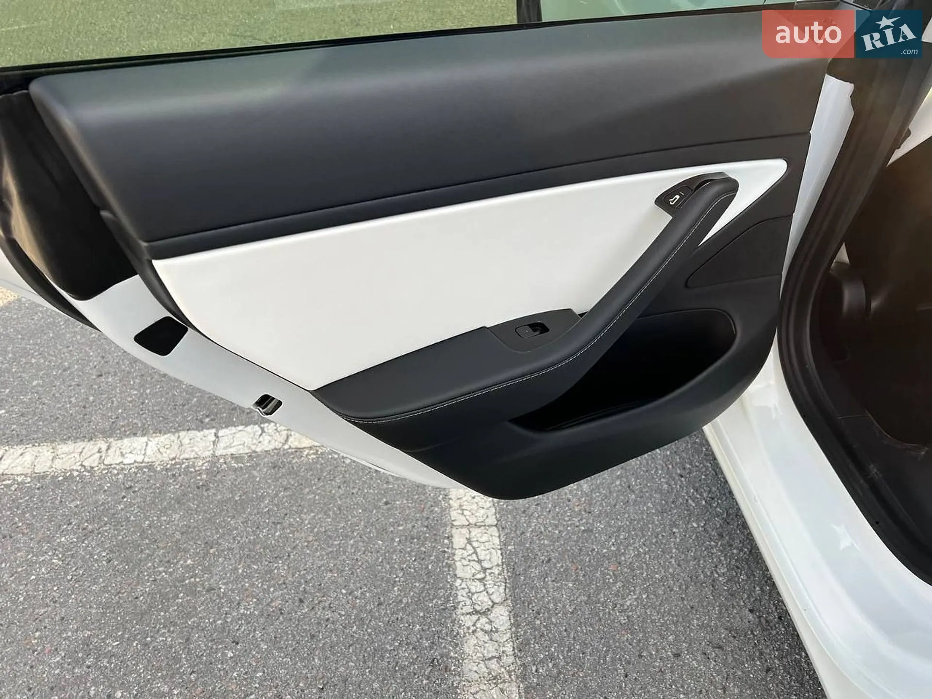 2020 Tesla Model 3 - мініатюра 10