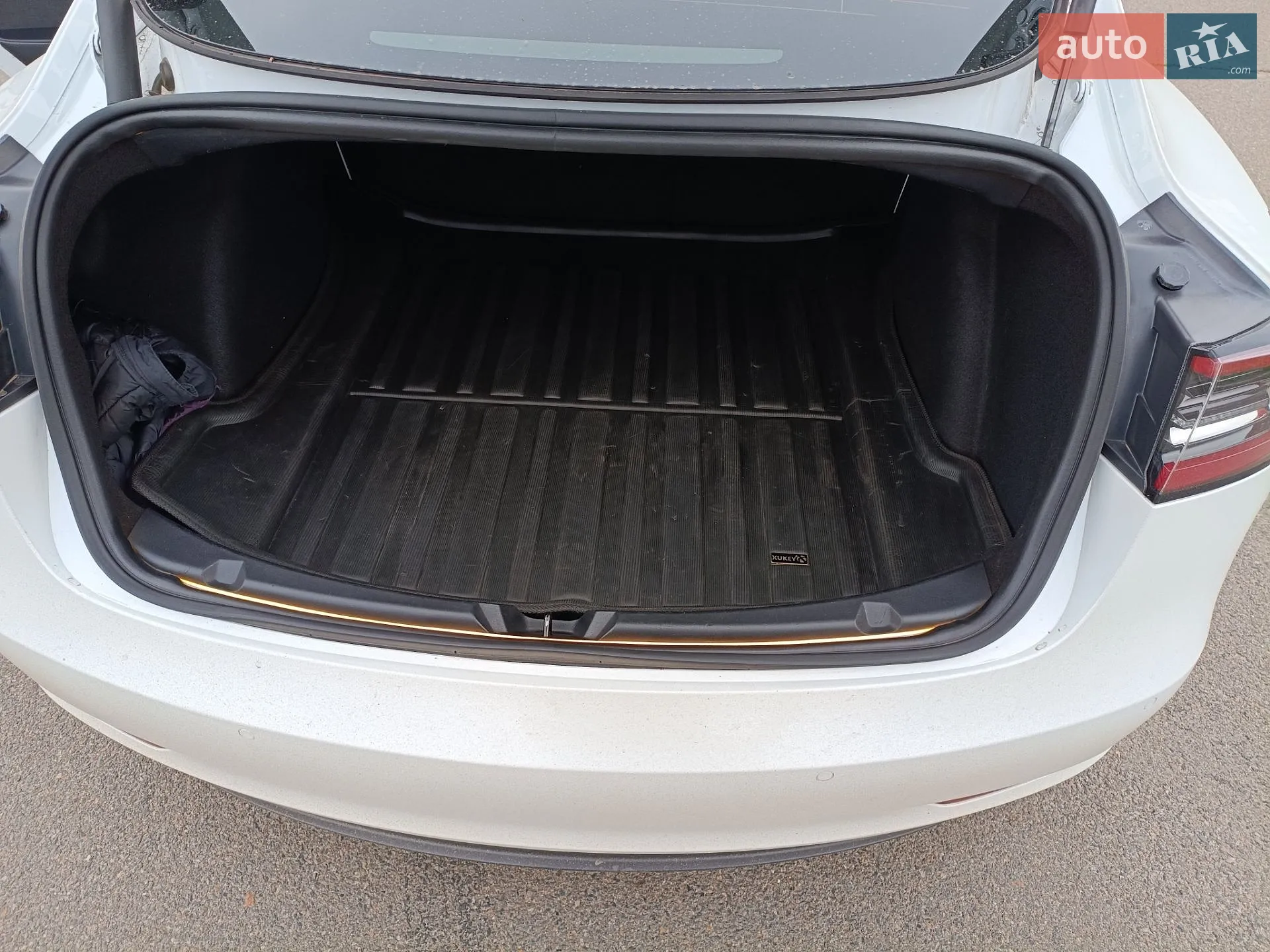 2022 Tesla Model 3 - мініатюра 5