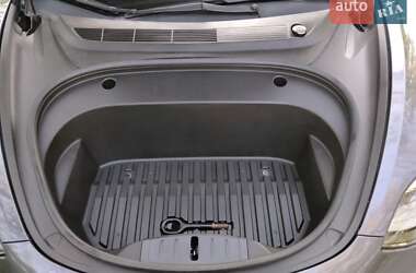 Седан Tesla Model 3 2021 в Полтаве