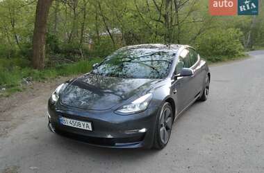 Седан Tesla Model 3 2021 в Полтаве
