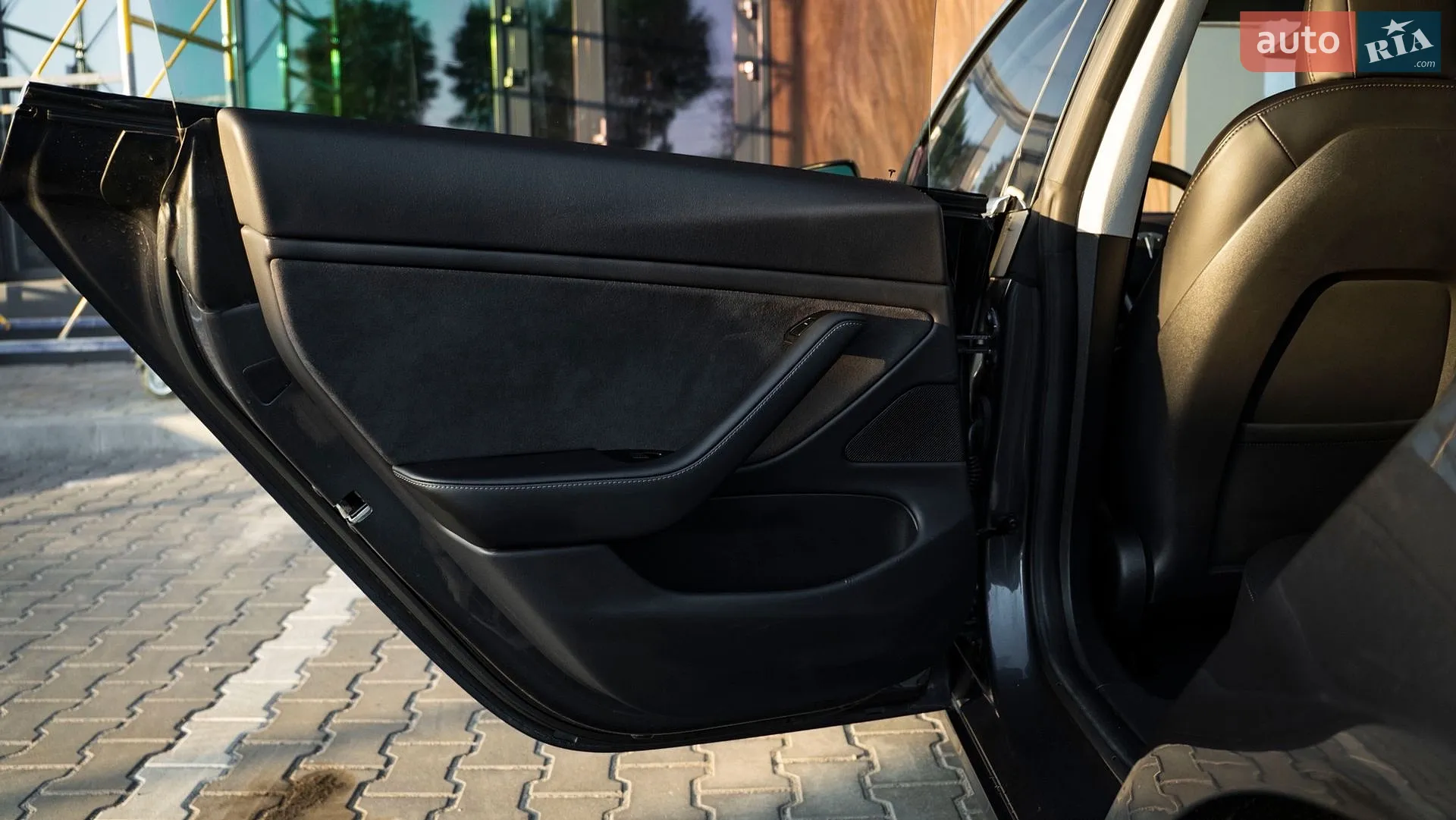 2018 Tesla Model 3 - мініатюра 14