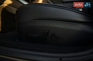 Седан Tesla Model 3 2018 в Києві
