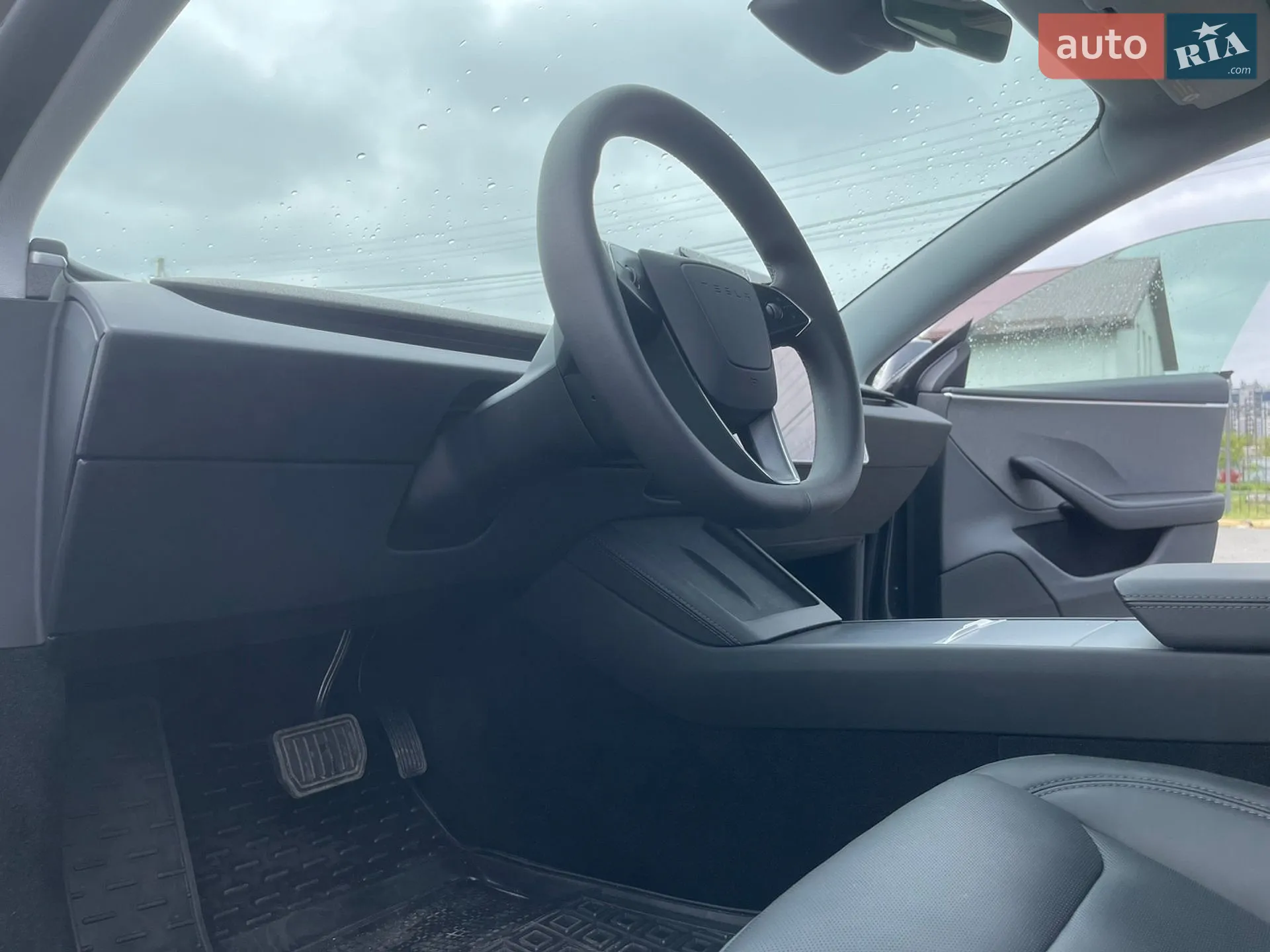 2025 Tesla Model 3 - мініатюра 35