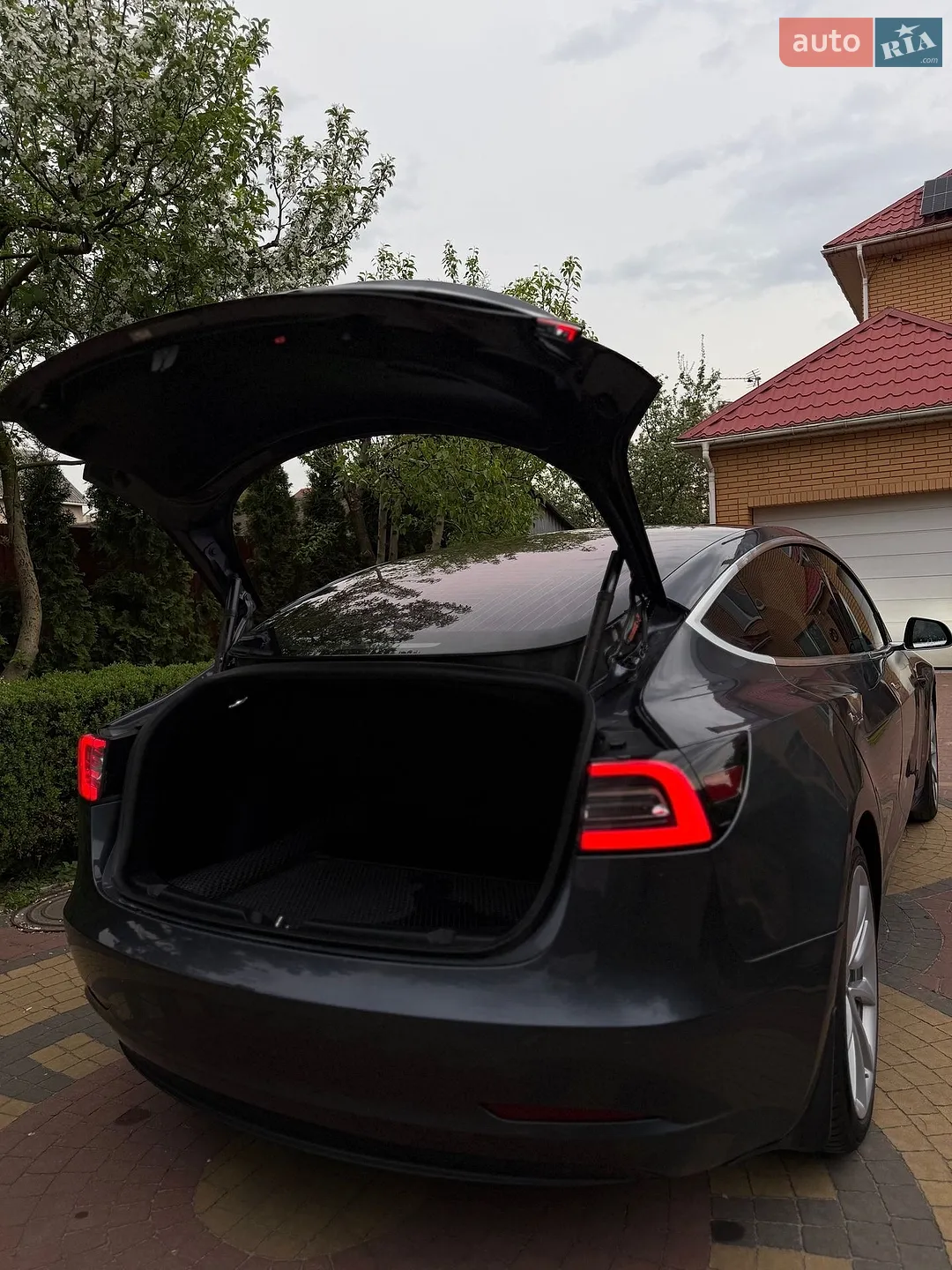 2018 Tesla Model 3 - мініатюра 21