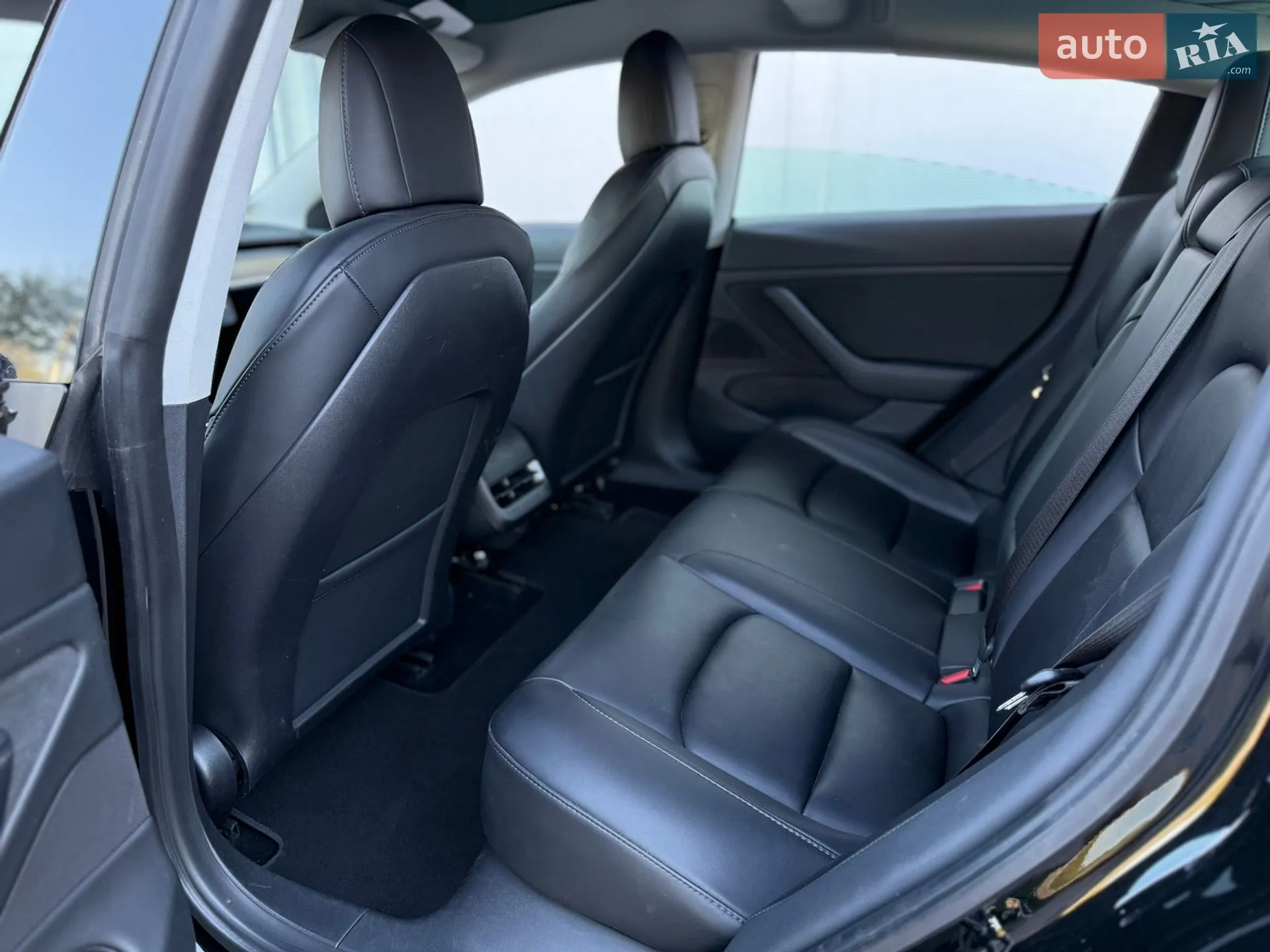 2021 Tesla Model 3 - мініатюра 29