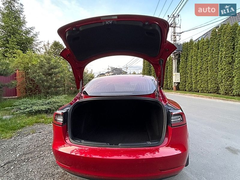 Седан Tesla Model 3 2018 в Киеве фото 8 Седан Tesla Model 3 2018 в Киеве