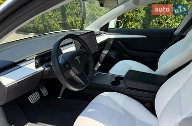 Седан Tesla Model 3 2021 в Ивано-Франковске
