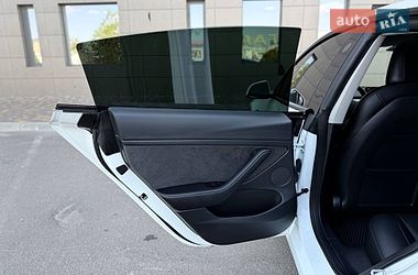 Седан Tesla Model 3 2022 в Кривому Розі