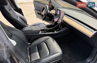 Седан Tesla Model 3 2020 в Белгороде-Днестровском