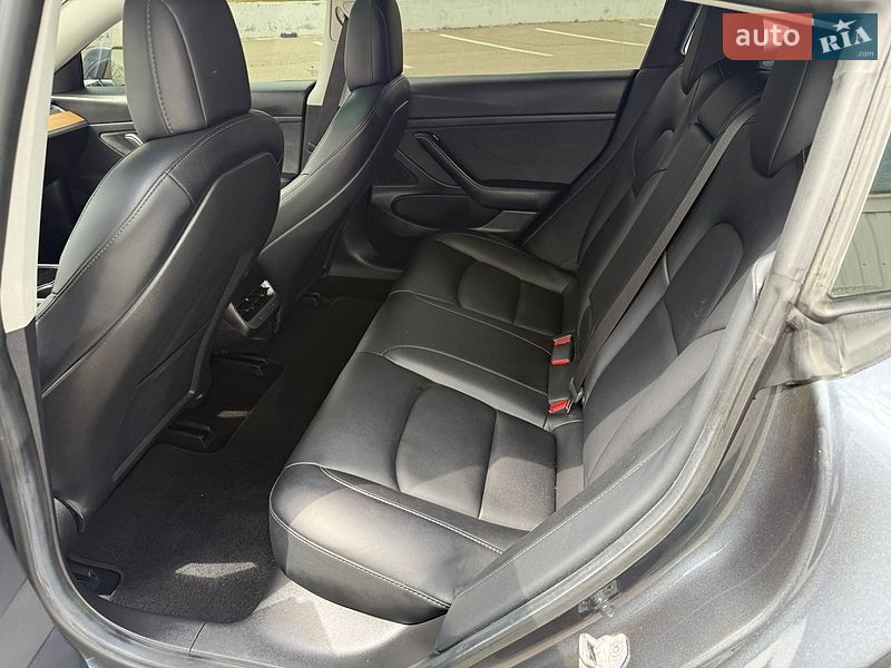 Седан Tesla Model 3 2020 в Белгороде-Днестровском