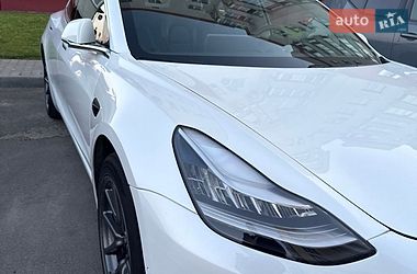 Седан Tesla Model 3 2020 в Виннице фото 14 Седан Tesla Model 3 2020 в Виннице