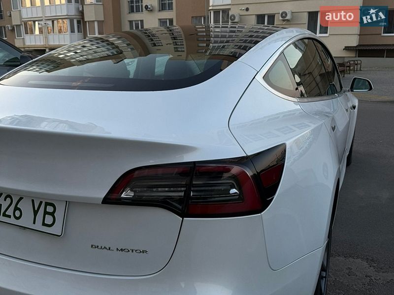 Седан Tesla Model 3 2020 в Виннице фото 21 Седан Tesla Model 3 2020 в Виннице