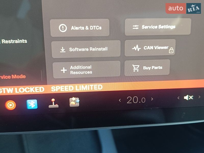 Седан Tesla Model 3 2022 в Кривом Роге